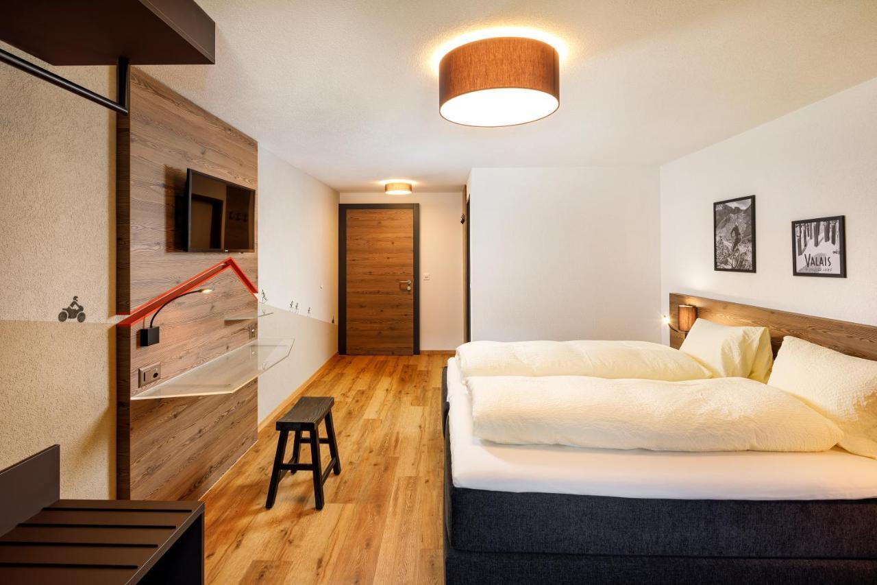 Reckingen Hotel Blinnenhorn מראה חיצוני תמונה