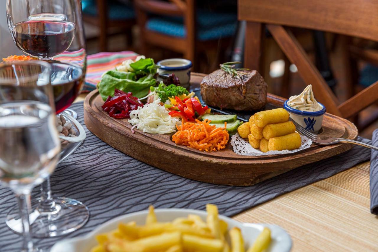 Reckingen Hotel Blinnenhorn מראה חיצוני תמונה
